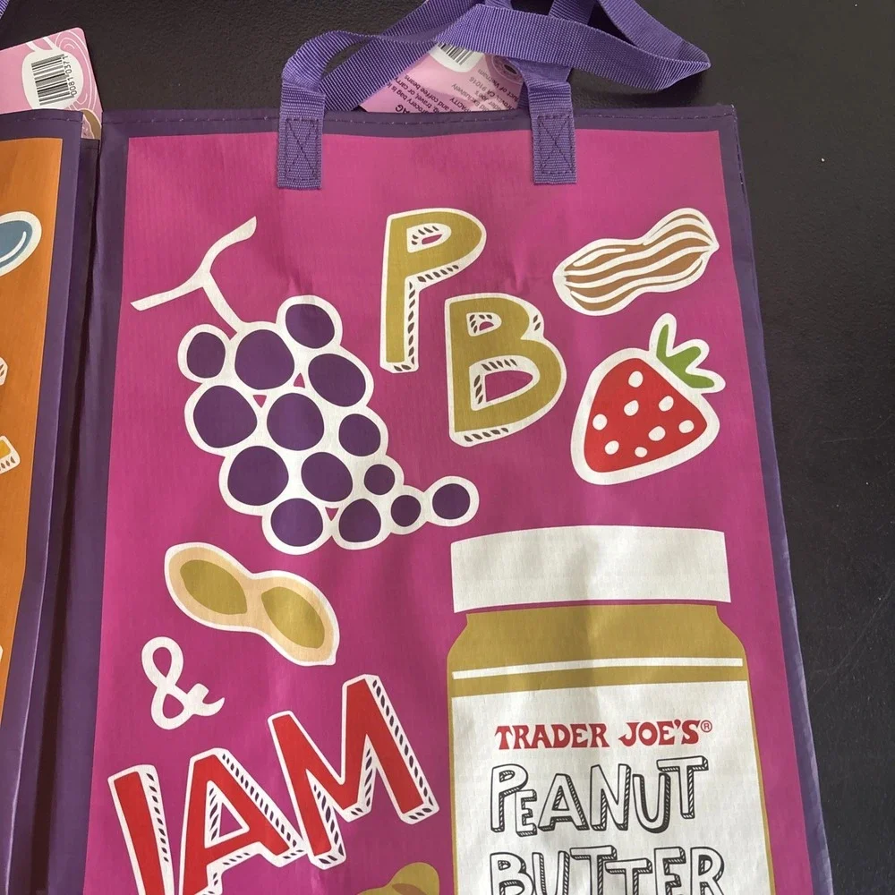 Trader Joe's NEW REUSABLE‎ GROCERY MAC & CHEESE PB&J SHOPPING TOTE GIFT BAG